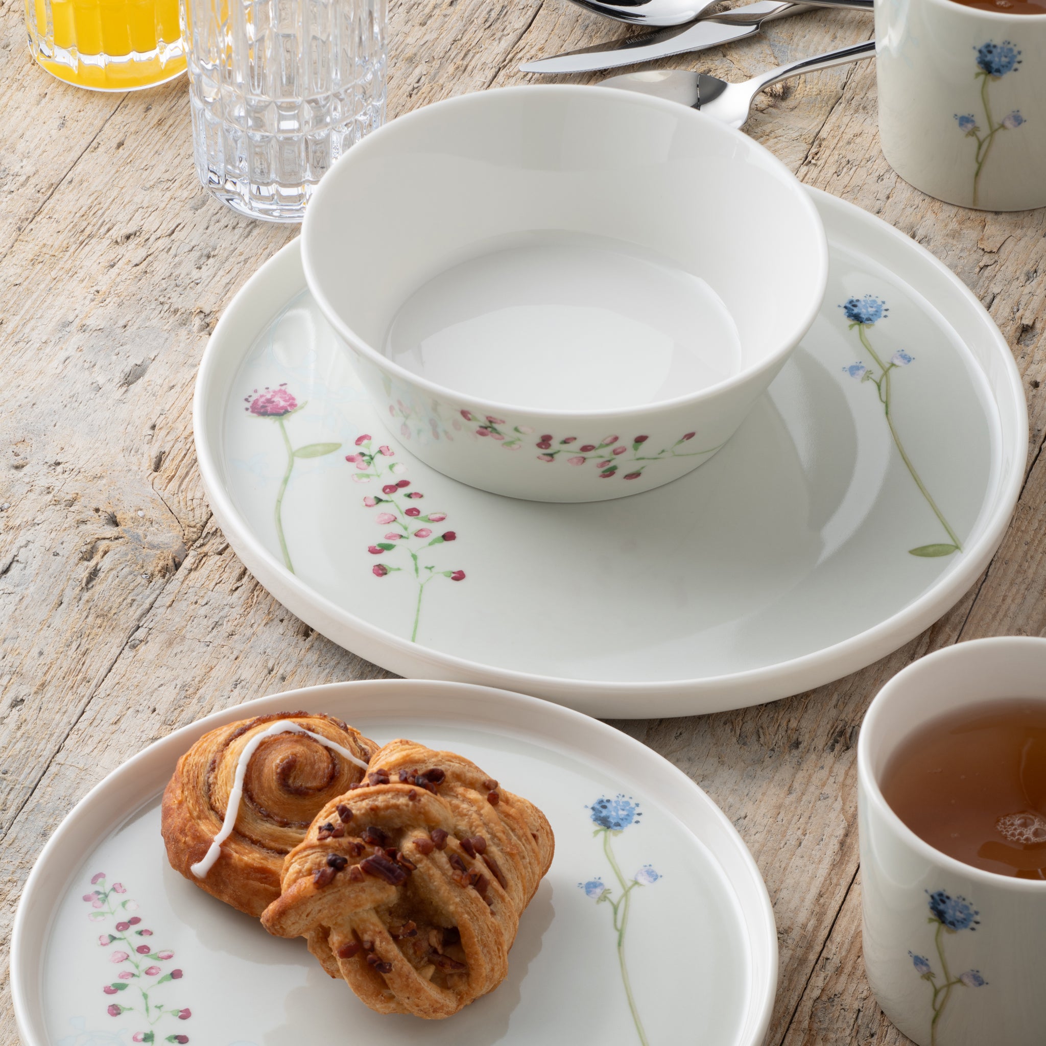 Belleek Living Ripple Dinnerware 12 Piece Set Belleek Pottery